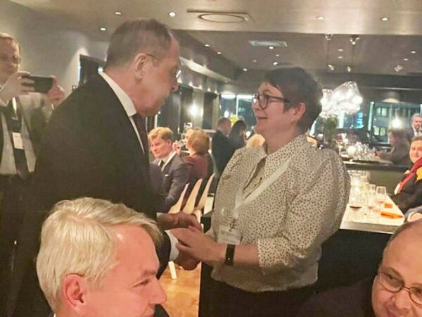 Lavrov inviterte ordfører Lena på middag i Moskva