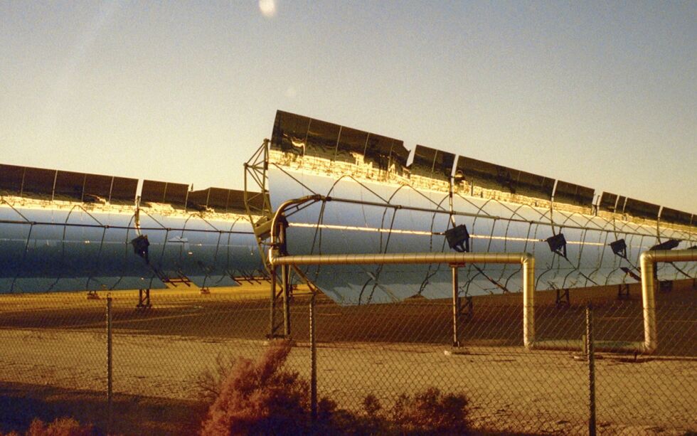 Rosa Barba «They Shine», 2007. 35 mm film, farge, optisk lyd, 4 min.
 Foto: Film still av Rosa Barba