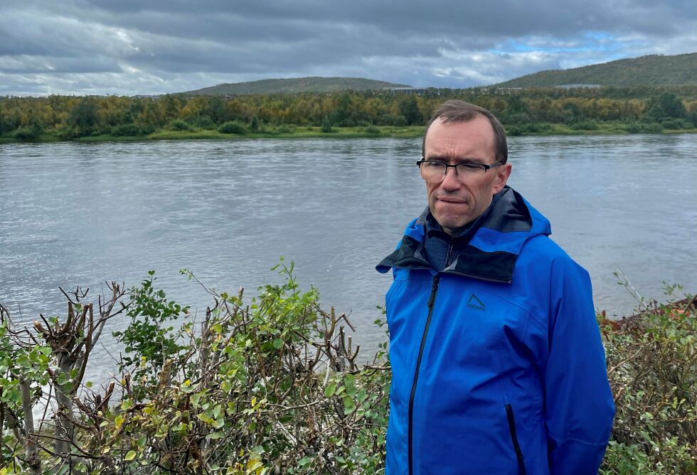 Med begrunnelse om å unngå unødig uttak av atlanterhavslaks, sier klima- og miljøminister Espen Barth Eide at mest mulig av pukkellaksen skal tas ut med feller i elvemunningene.
Foto: Birgitte Wisur Olsen