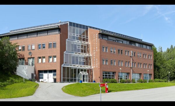 Purkhøgskolen i Bodø?