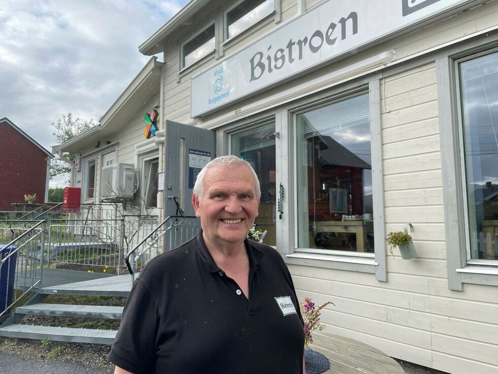 Trond Høiberget er fornøyd med sommeren, som igjen ble en rekordsommer for Bugøynes Bistro.
 Foto: Birgitte Wisur Olsen
