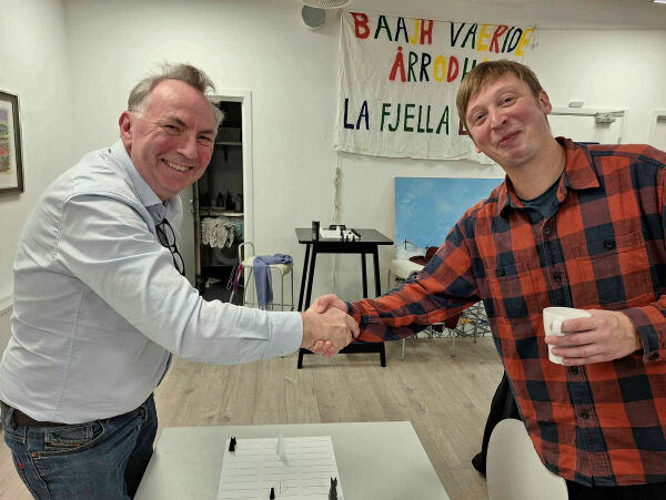 Stakk av med sin fjerde pokal