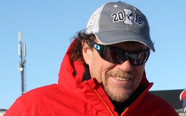 Lars Monsen mener reindrifta og Eva Nordfjell stikker kjepper i hjulene for å utvikle næringsdrift. Bildet er fra et finnmarksbesøk ved en tidligere anledning.
 Foto: Mari-Ann Nilssen