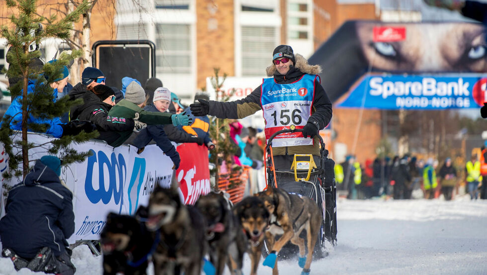 Bjørnar An­der­sen sik­ret seg før­s­te­plas­sen i FL-600 og gull i NM med sju av åtte hun­der i span­net. Her kjø­rer han ut fra start.
 Foto: Cecilie Bergan Stuedal
