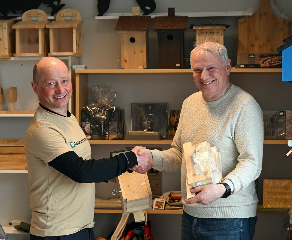 Kai-Simon Johansen (Naturvernforbundet) og Sigmund Hansen (ASVO) gleder seg til å ta imot barn og unge til snekring og naturglede.
 Foto: Irene Andersen
