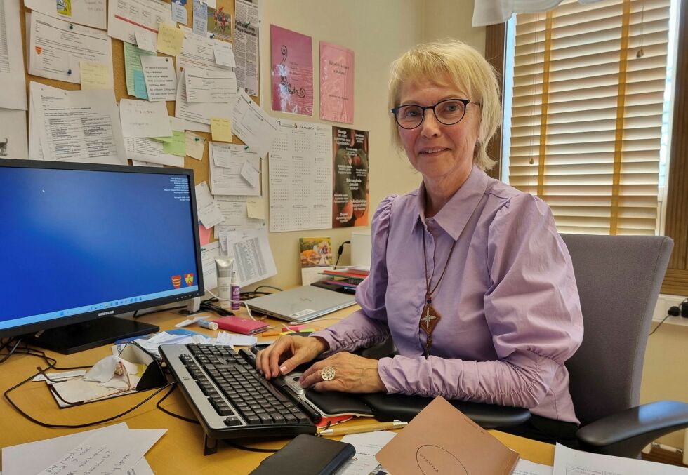 Berit Ranveig Nilssen er den nye Felleslista sin ordførerkandidat i Nesseby – som tar sikte på å ta over makta fra Arbeiderpartiet. 
– Vi mener vi står sterke som en felles liste enn flere mindre, sier Nilssen.
 Foto: Torbjørn Ittelin