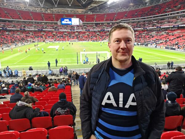 Da broren valgte Arsenal, ble det Tottenham på  Morten