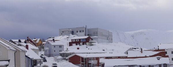– Fylkeskommunen må skaffe hybler
