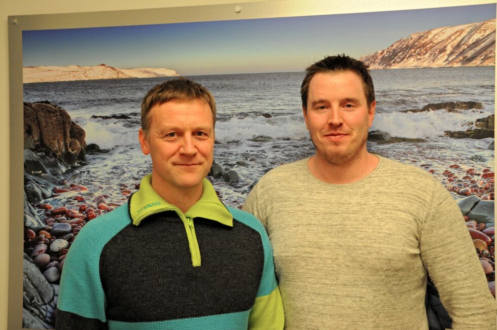 Daglig leder Kenneth Stålsett (til høyre) og styreleder i Sør-Varanger utvikling, Svein Werner Sundquist disponerer en pott på 60 omstillingsmillioner, som primært er bevilget for å skape arbeidsplasser i kommunen etter konkursen på Sydvaranger for to år siden.
 Foto: Hallgeir Henriksen