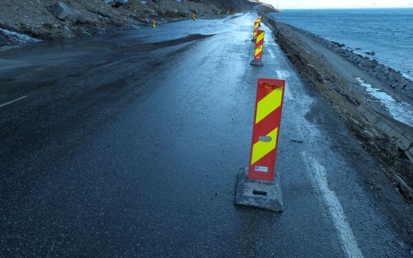 Er Skarvbergvika-veien på vei ut på havet?