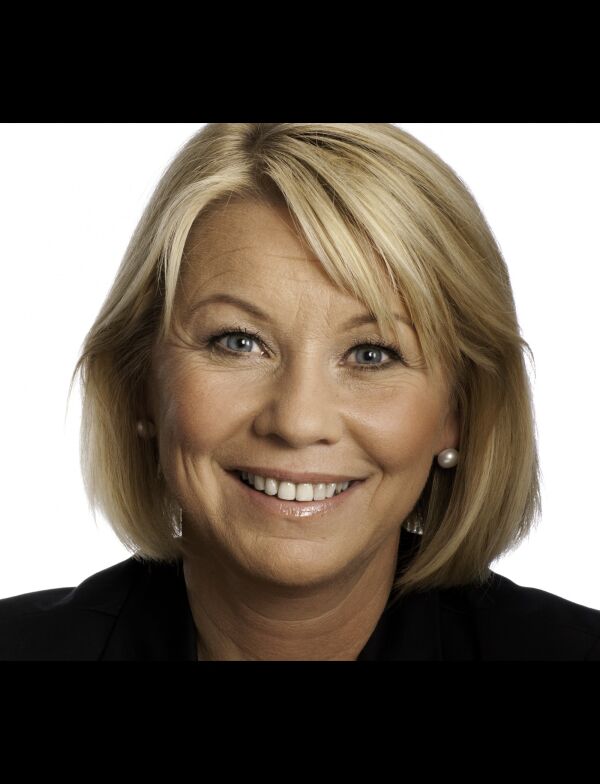 Minister gjester Samisk hus