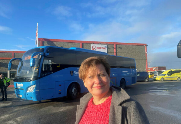 Fikk ett minutt på å komme seg fra klasserommet og inn på bussen