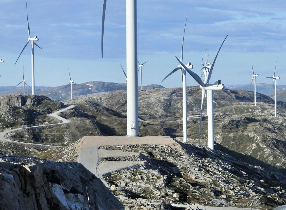 Vindkraftanlegget på Storheia på Fosen.
 Foto: Lars Husby