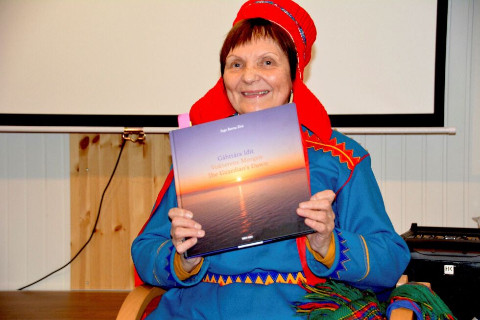 Forfatter og poet Inga Ravna Eira har gitt ut ny bok «Gáhttára Iđit». Alle foto: Elin Margrethe wersland