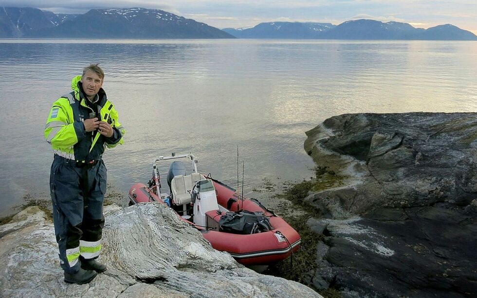 – Det er rett å slett for å fylle et kunn­skaps­hull som er vik­tig for sam­funn­et, sier fors­ker Pål Arne Bjørn ved Hav­forsk­nings­in­sti­tutt­et om SalCod-pro­sjek­tet. Prosjektlederen på­pe­ker at in­sti­tut­tet har et stort an­svar i nord.
– I vill­ak­sen og tors­kens rike, sier Bjørn. Foto: Jo­frid Skard­ha­mar / Hav­forsk­nings­in­sti­tutt­et