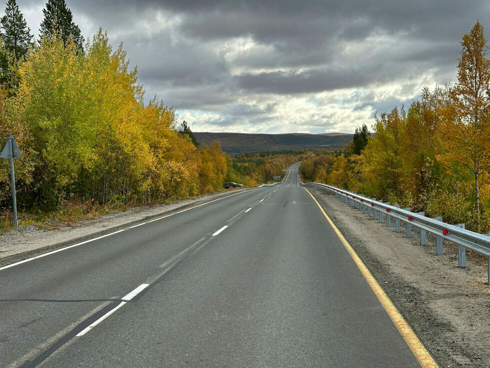 For noen år tilbake var denne strekningen en lidelsens vei å kjøre. Nå er den rustet opp og blitt en nytelse å være sjåfør eller passasjer i bil på.
 Foto: Hallgeir Henriksen