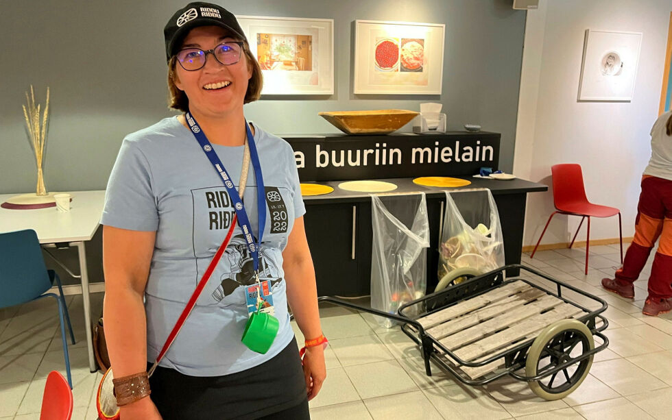 Camilla Brattland er prosjektleder for prosjektet DigiJoik. Dette bildet er tatt ved en tidligere anledning under Riddu Riđđu.
 Foto: Elin Wersland