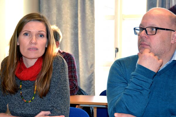– Fylket  tar fra de små og gir til de store