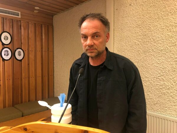 Klisternekt på hjemmebane