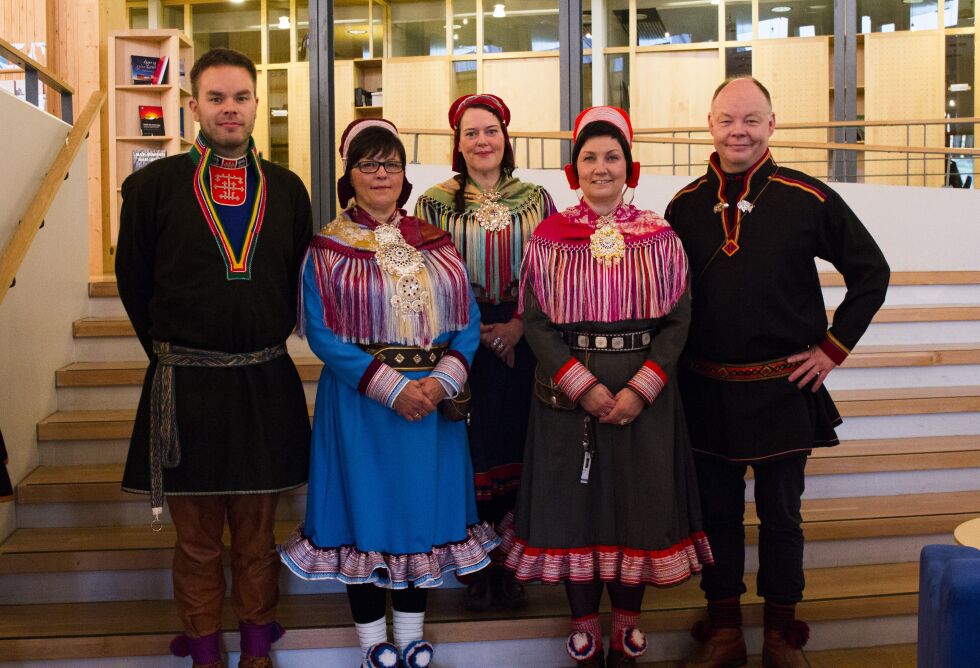 Sametingsrådet består av Mikkel Eskil Mikkelsen (NSR), Berit Marie P.E Eira (Flyttsamelista), Silje Karine Muotka (NSR), Aili Keskitalo (NSR) og Henrik Olsen (NSR).
 Foto: June Helén Bjørnback