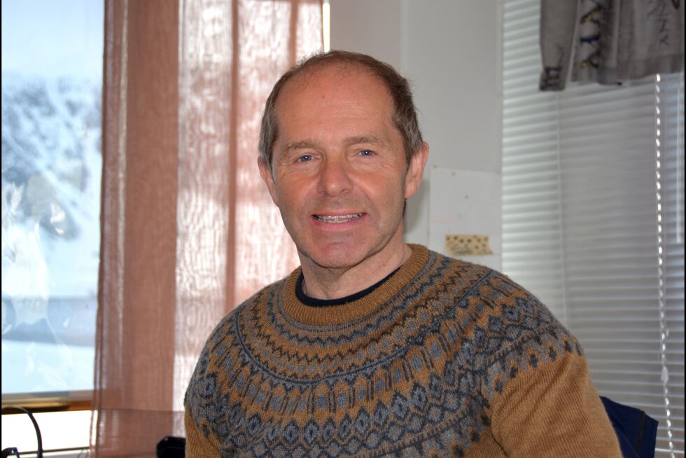 Bjørn-Ronald Olsen i Storbukt Fiskeindustri mener det er amatørmessig av Porsanger kommune at han ikke kan få en klarering når det gjelder massene ved Skarvbergtunellen.
 Foto: Kristin Marie Ericsson