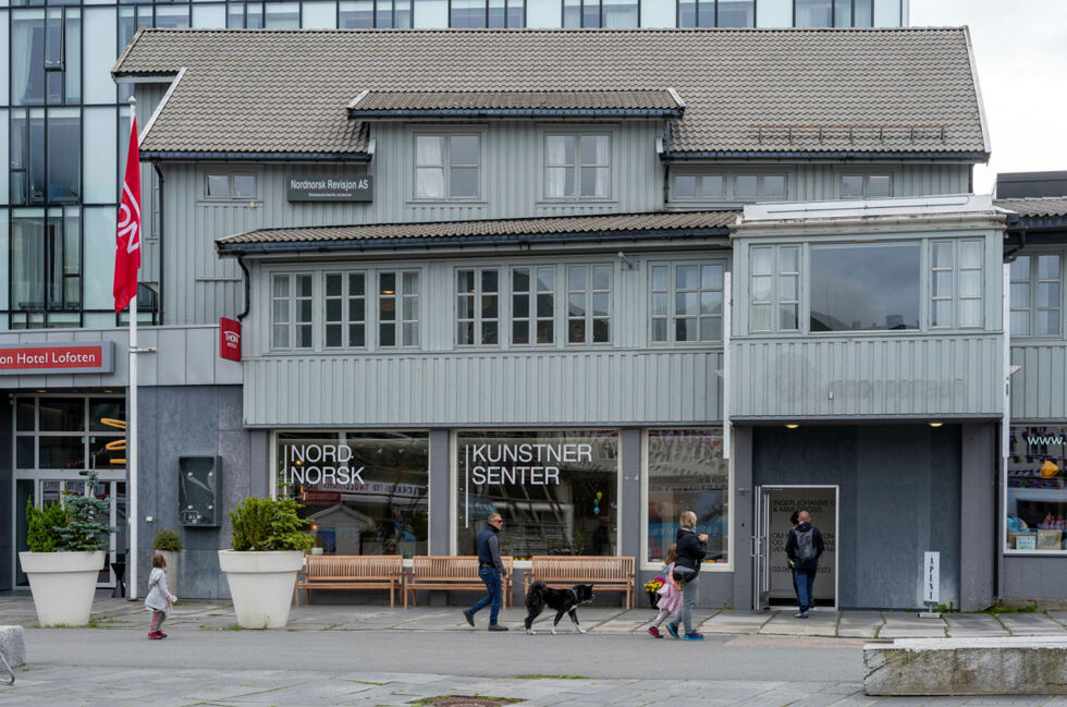 Nordnorsk kunstnersenter på torget i Svolvær.
 Foto: Pressebilder