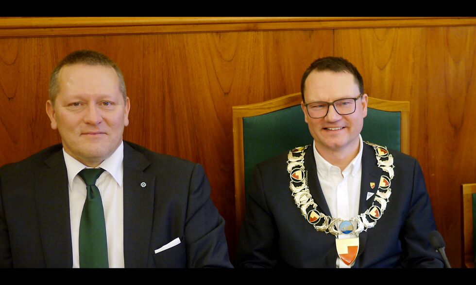 Ordfører Jan Olsen og varaordfører Tor Mikkola i Nordkapp møtte flere representanter for FeFo i Honningsvåg mandag.
 Foto: Geir Johansen (Arkiv)