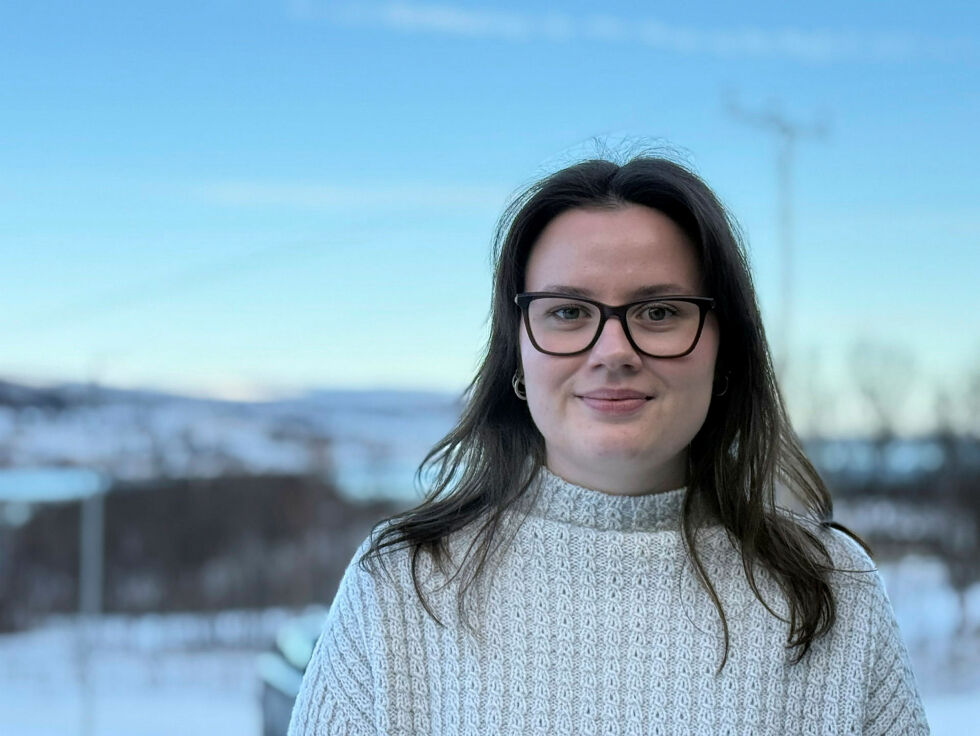 Andrea Klemetzen Domaas er nyansatt på Mearrasiida i Billefjord.
 Foto: Oskar Melkeraaen Aas