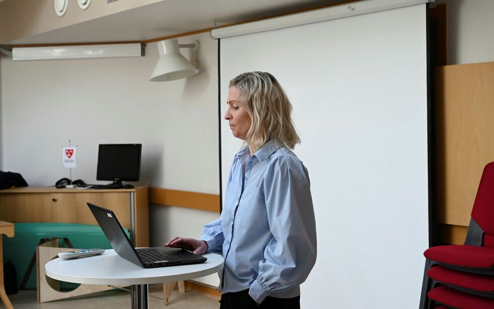 Siri Linn Berg er fagleder økonomi i Porsanger. Torsdag orienterte hun formannskapet om eiendomsskattekontorets fritaksfeil.
 Foto: Sara Olaussen Stensvold