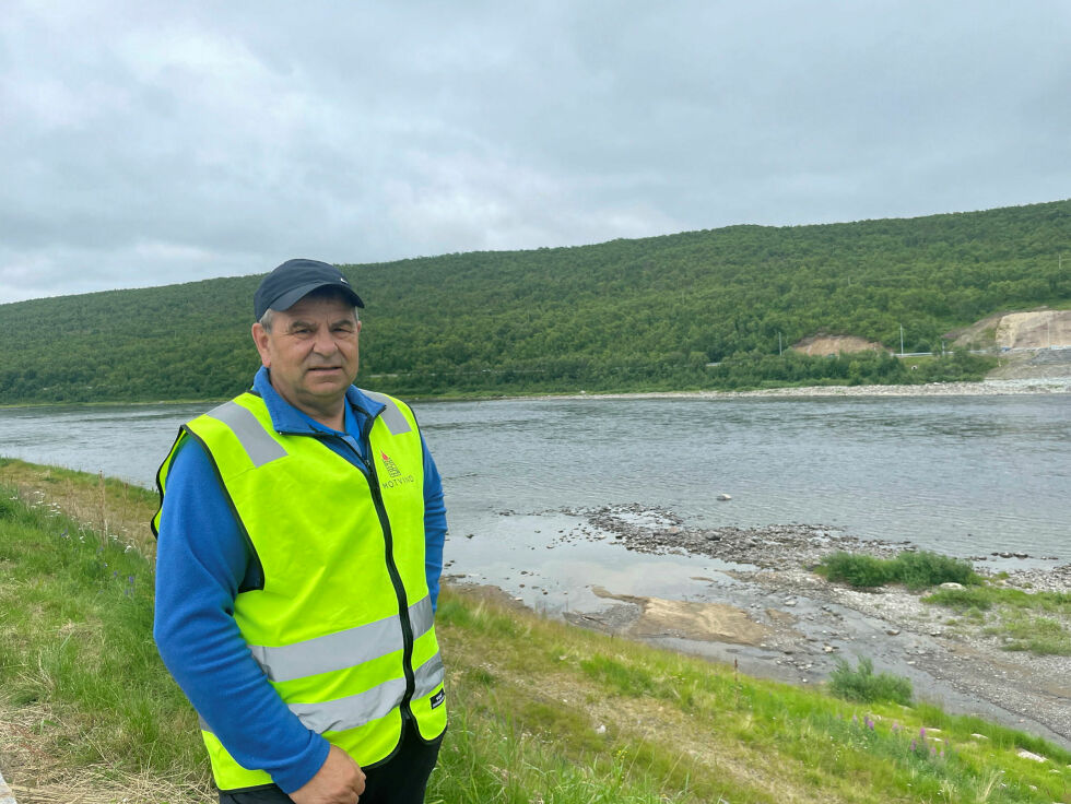 Benn Larsen oppfordrer til å ta kontakt med TF for utfisking av pukkellaks.
 Foto: Birgitte Wisur Olsen