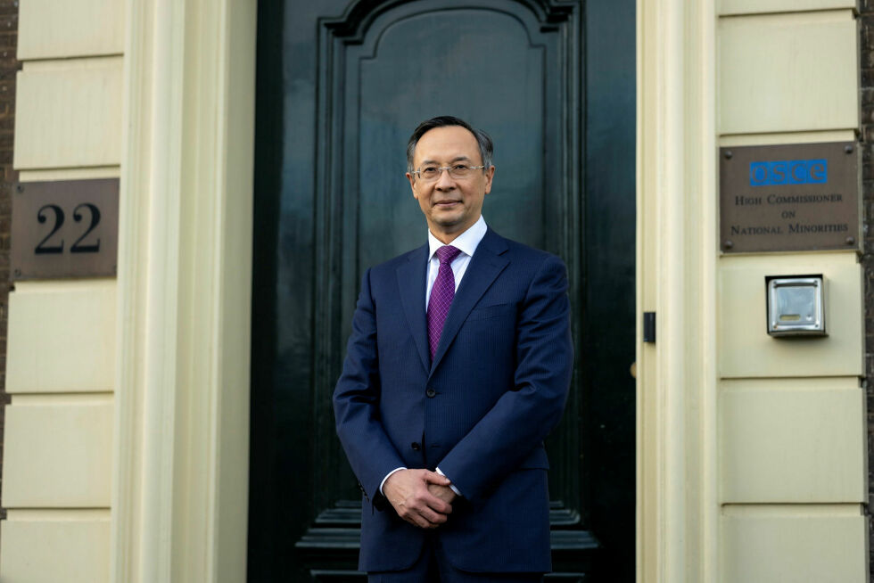 Ambassadør Kairat Abdrakhmanov. som er OSSEs høykommisær for nasjonale minoriteter, besøker i disse dager Karasjok og Porsanger.
 Foto: OSSE - Arnaud Roelofsz
