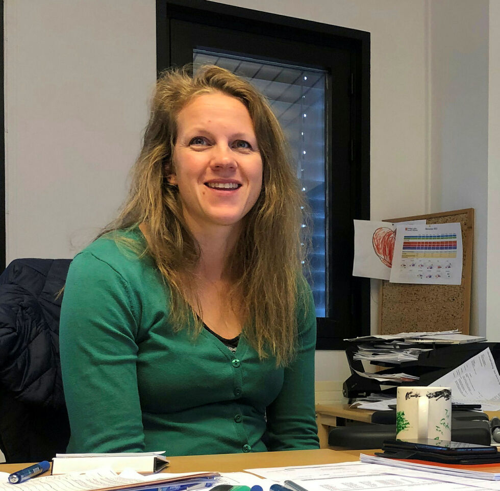 Enhetslederen for teknisk etat i Karasjok, Kristin Norbye-Bekkelund ønsker seg en vikar mens hun er ute i permisjon. For ei lita jente venter på å oppleve verden denne vinteren.
 Foto: Stein Torger Svala