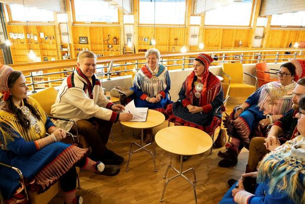 Sottinen fortsetter som plenumsleder