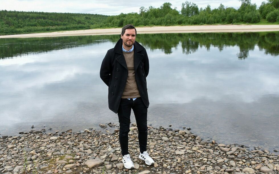 Kjell Olav Gutt­orm er le­der i nyetablerte Kar­as­jok stangfiskeforening. For ham er det svært vik­tig at folk­ets og for­en­ing­ens in­te­res­ser blir hørt.
 Foto: Lova Vassli Hilanmo