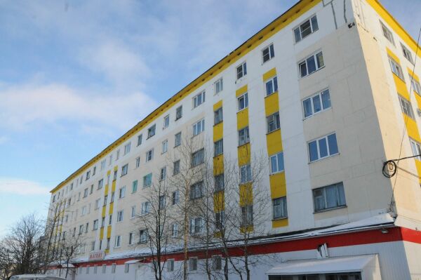 Leiligheter i Nikel selges for 13.000
