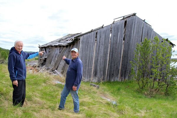 Krever at falleferdige bygg rives og fjernes