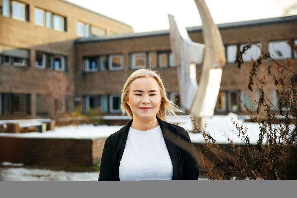 Fylkesråd for samferdsel, Agnete Masternes Hanssen (Ap) er fornøyd med å lede en framoverlent divisjon.
– Fra før har vi blant annet prosjekter på deteksjon av sneskred, bedre framkommelighet på smale veier og intelligente døgnhvileplasser.
 Foto: Sunniva Tønsberg Gaski