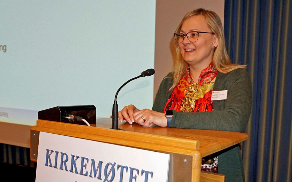 Sara Ellen Anne Eira fra Kautokeino er leder i Samisk kirkeråd, og det vil hun fortsette med.
Foto: Pressefoto