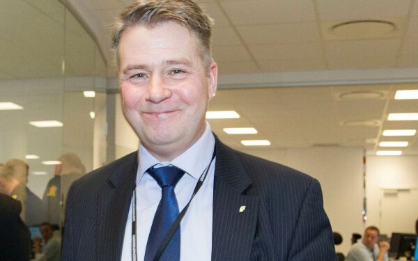 Amundsen går for ny periode
