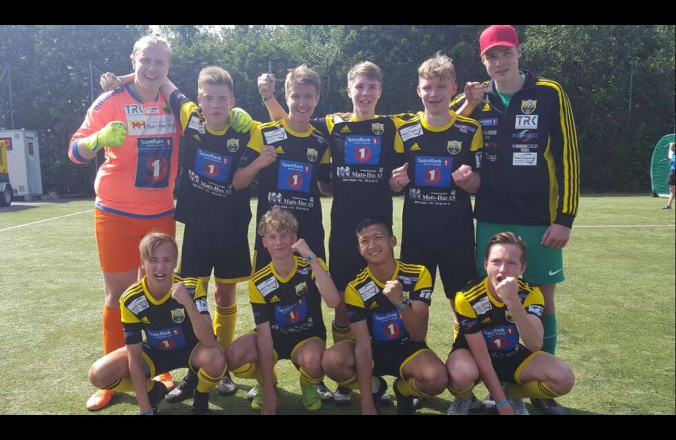 TBK tok en sterk bronse i klasse gutter 15/16 år 7'er fotball.
 Foto: Rune Haugseth, FFK