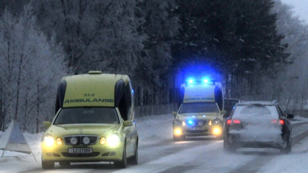 For ikke lenge siden døde en kvinne etter at ambulanse ikke ble sendt ut. Natt til 2. mai var døden nær for en mann fra samme sted etter at man ikke fikk kontakt med AMK-sentralen, og legevakten i Lakselv nektet å sende hjelp.
 Foto: Illustrasjon