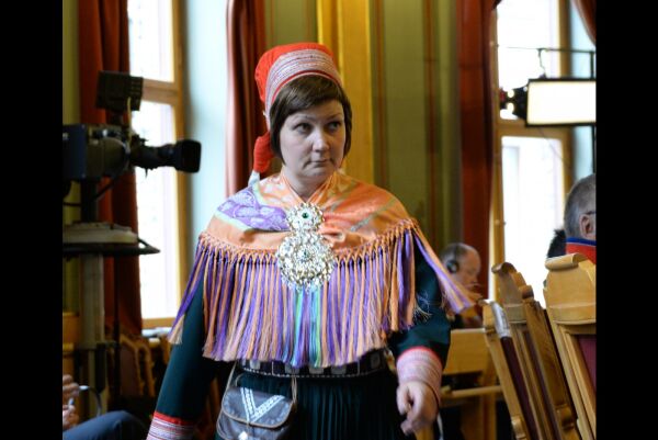 Tar samiske stedsnavn til plenum