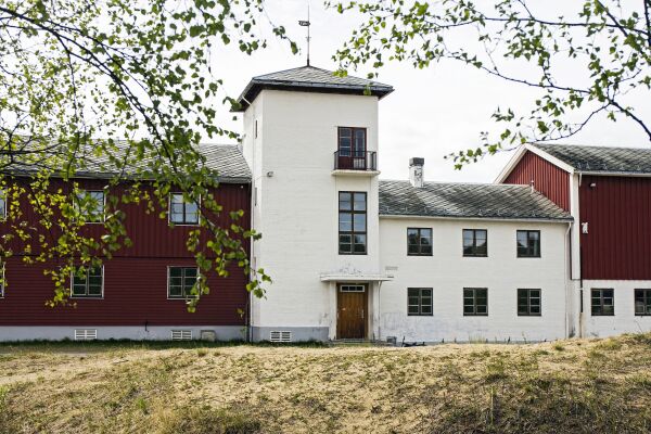 Skolen går ikke fri