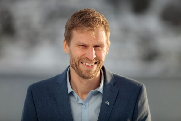 Velferdsprofitører – trykk de ned!