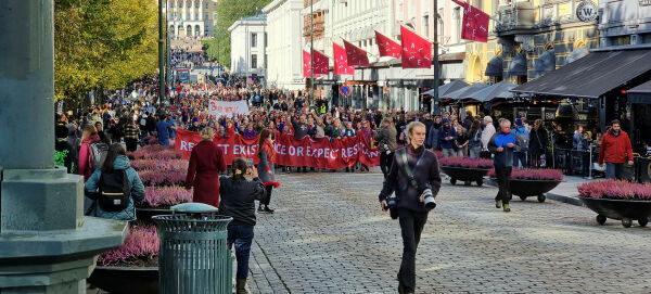 – Vi følte oss helt alene. Men det var vi jo ikke