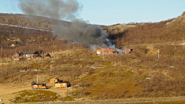 Hyttebrann i Smalfjord