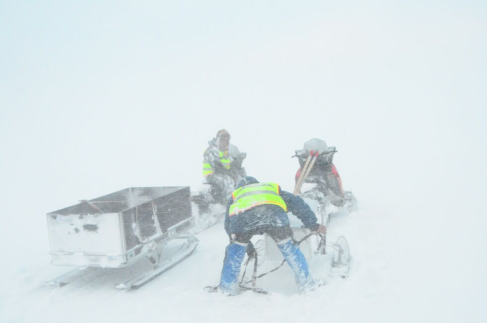 UVÆR: Løypekjørerne møtte på dårlig vær på fjellet fra Sirma til Levajok.
 Foto: Odd J. Resser
