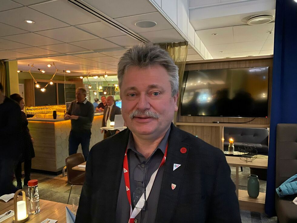 Pål Gabrielsen sier til Ságat at han vil stemme for det programmet han ble valgt inn på, men utover det stiller han seg fritt i sakene som skal behandles i kommunestyret.
 Foto: Hallgeir Henriksen