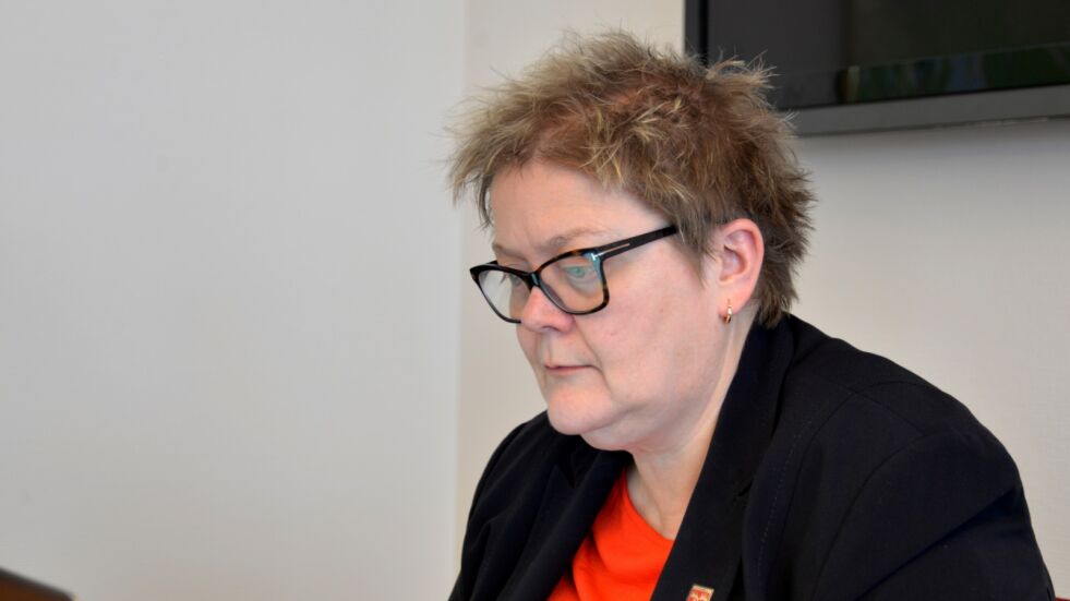 Rådmann Bente Larssen bekrefter at Porsanger kommune har inngått et forlik på 150.000 kroner etter å ha blitt saksøkt. I tillegg kom saksomkostninger.
 Foto: Sonja E. Andersen