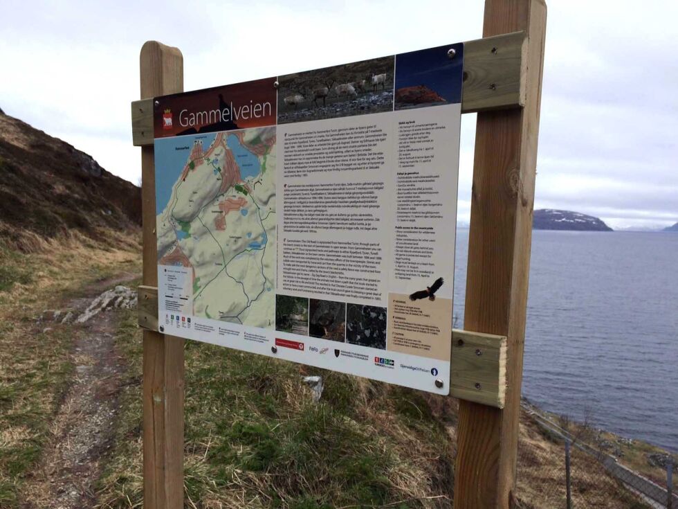 Et spleiselag mellom Gjensidigestiftelsen, FeFo og Finnmark fylkeskommune gjør at det nå kan brukes i overkant av én million kroner til skilting av turstier i Finnmark.
 Foto:  Hammerfest kommune